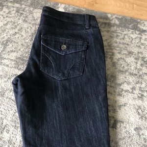 DKNY Women’s Bootcut Dark Wash Jeans Size 4